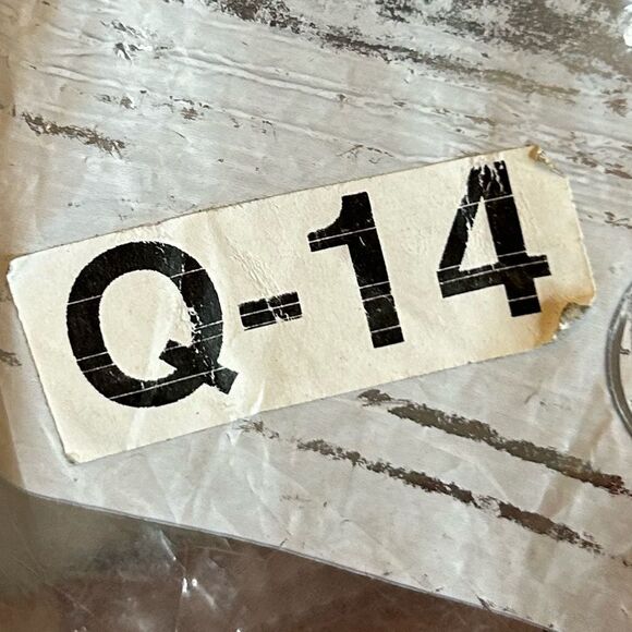 5 for $25🔥Kathy Maternity Nude Nursing Bra Small - Picture 6 of 6